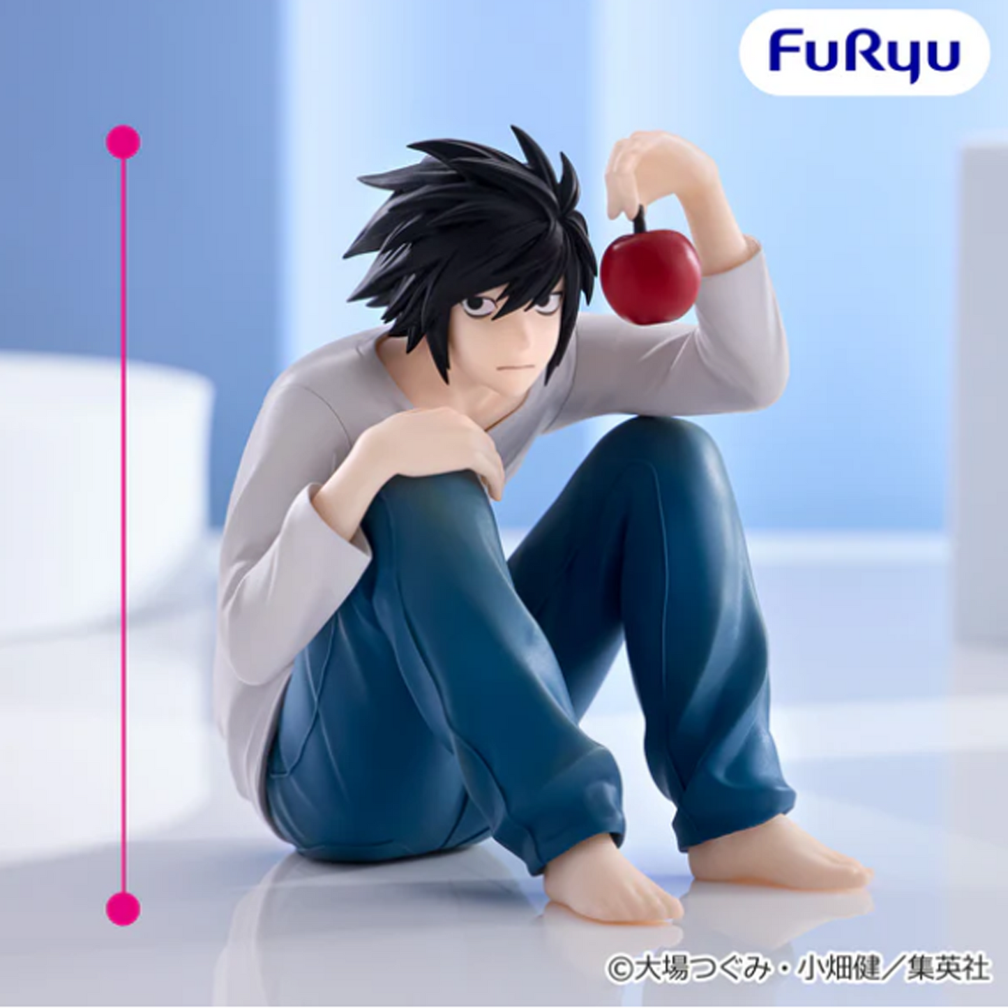 L: Deathnote Furyu Noodle Stopper Figure (Front) on a White and Blue Background With Branding Either Side | Happy Piranha