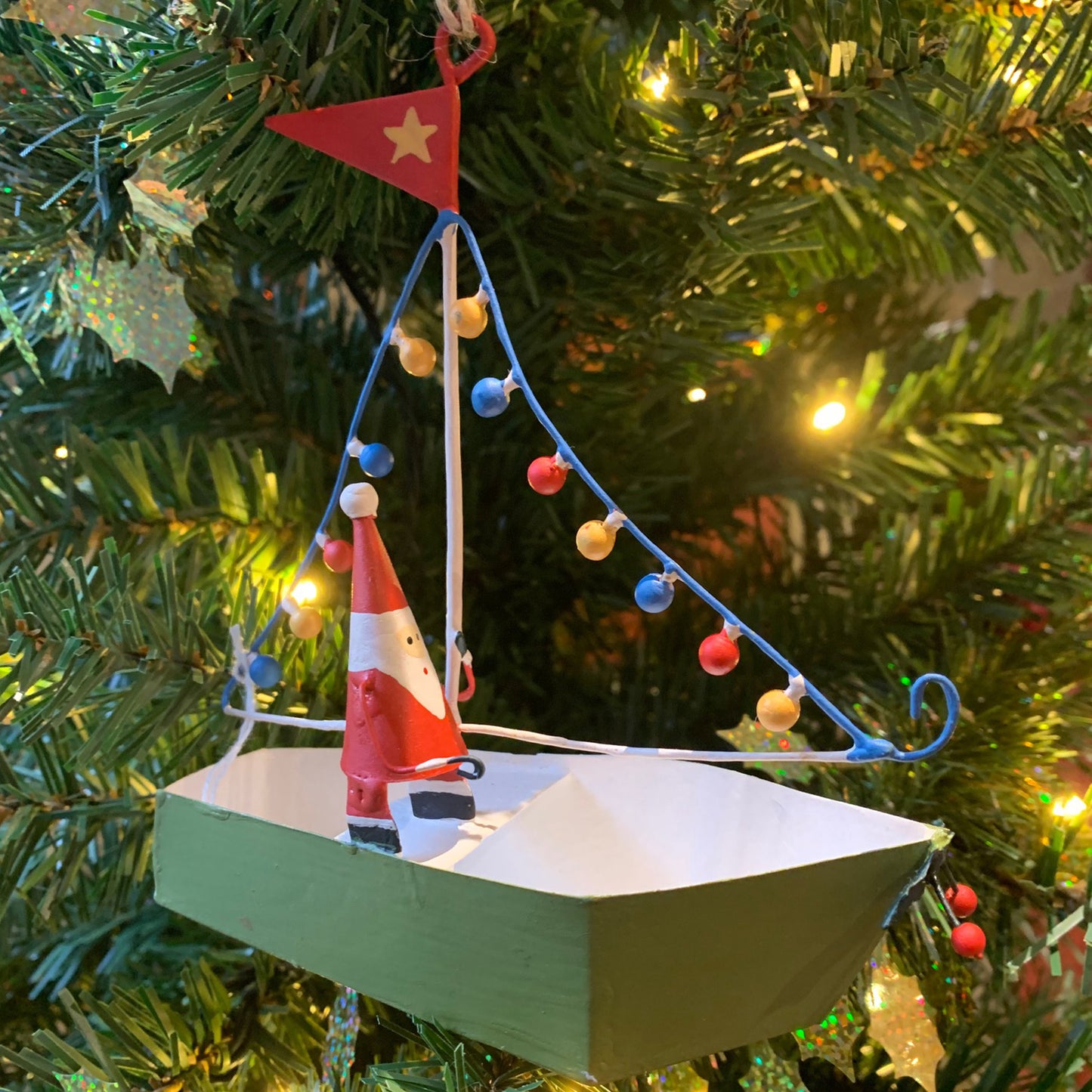 Light Up Santa Boat: Hanging Christmas Decoration on a Christmas Tree | Happy Piranha