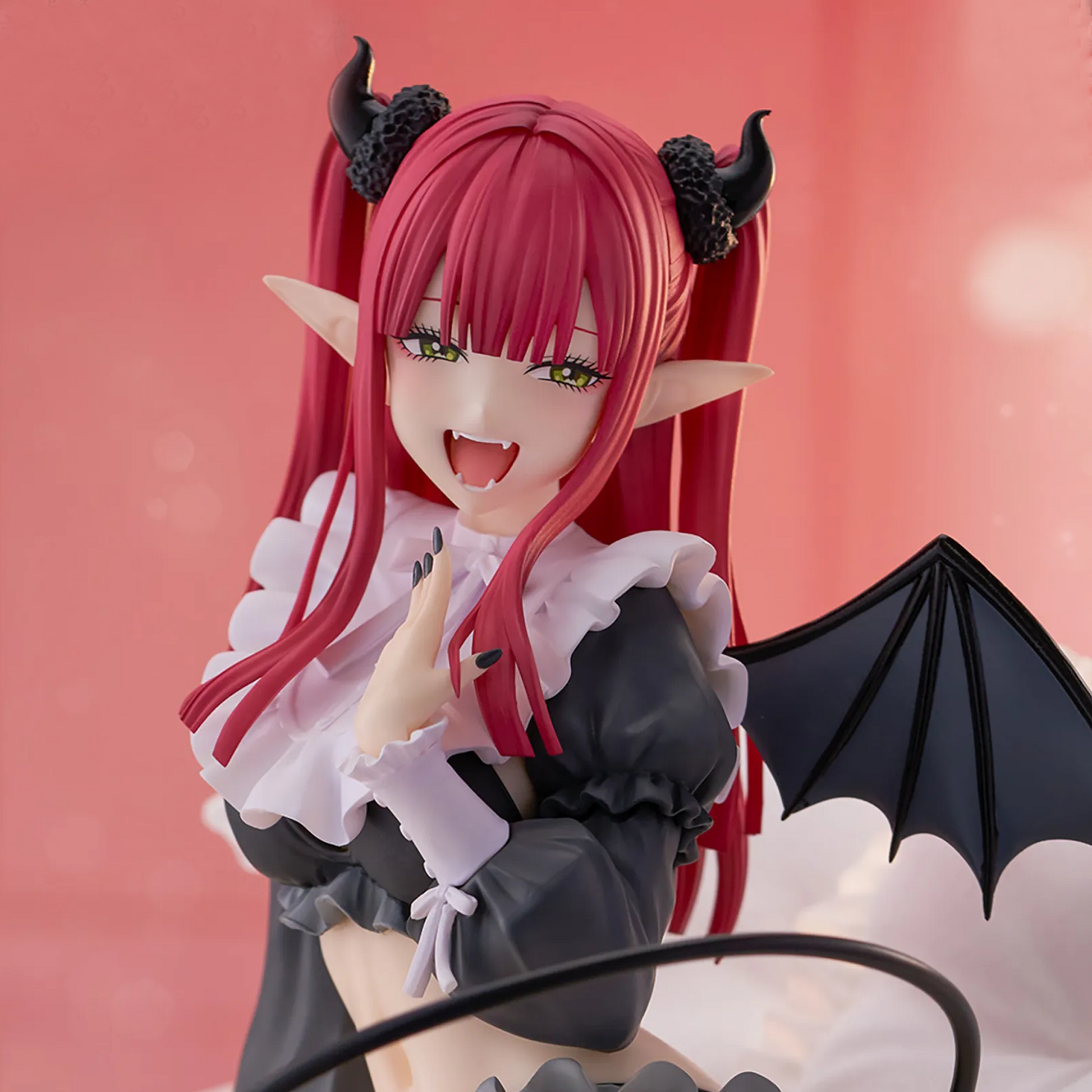 My Dress Up Darling Marin Kitagawa Detailed Elegance Figure (Close Up on a Pink Background) | Happy Piranha