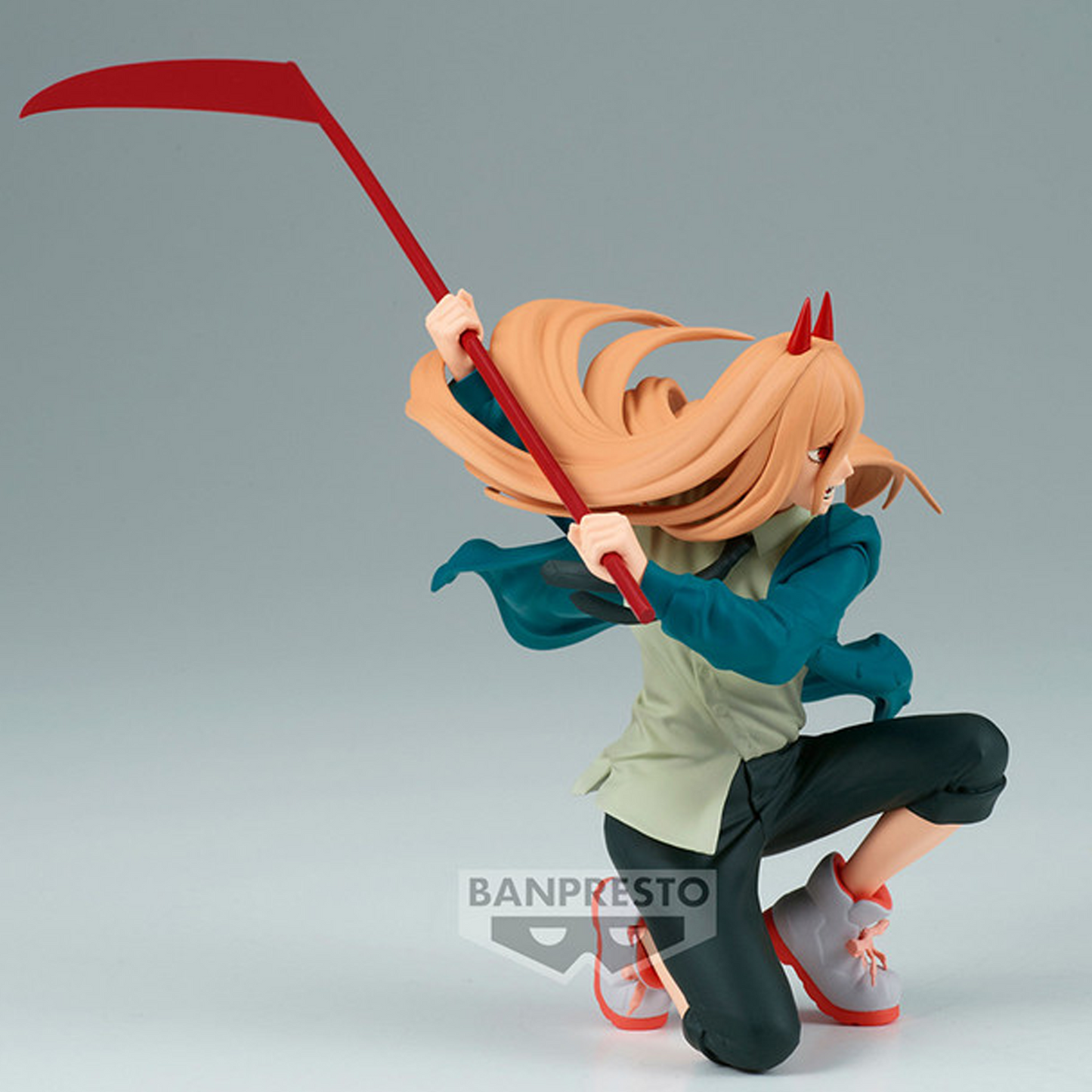 Chainsaw Man Vibration Stars - Power Special  Banpresto Figure (Side) | Happy Piranha