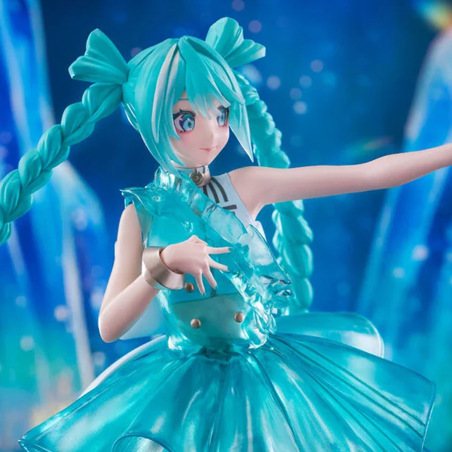Hatsune Miku Evolve Clearluxe Emerald Gem Bandai Namco Figure Close Up Against a Blue Crystal Background | Happy Piranha