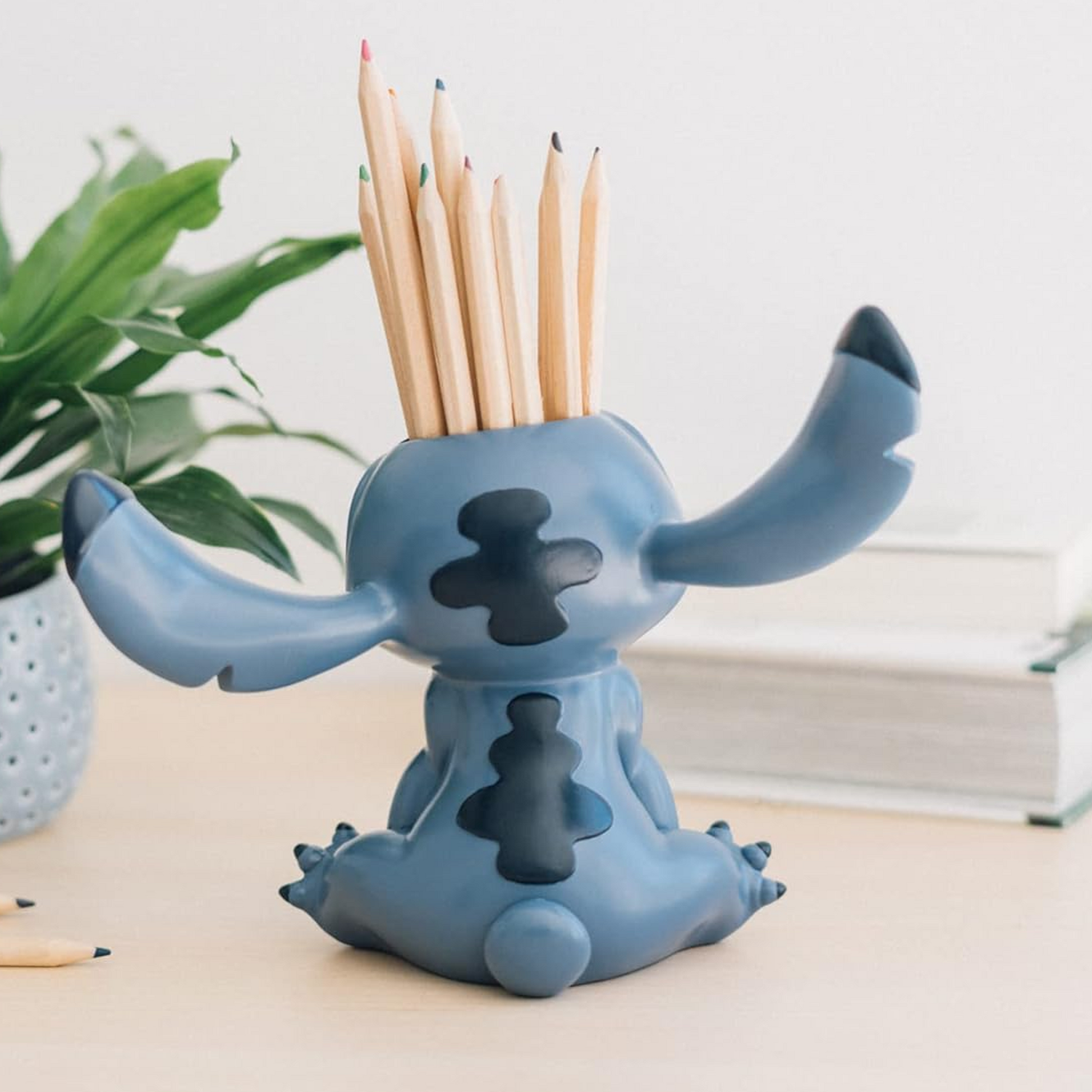 Disney Lilo & Stitch - 3D Stich Desk Tidy / Pen Pot With Pencils in from Behind | Happy Piranha