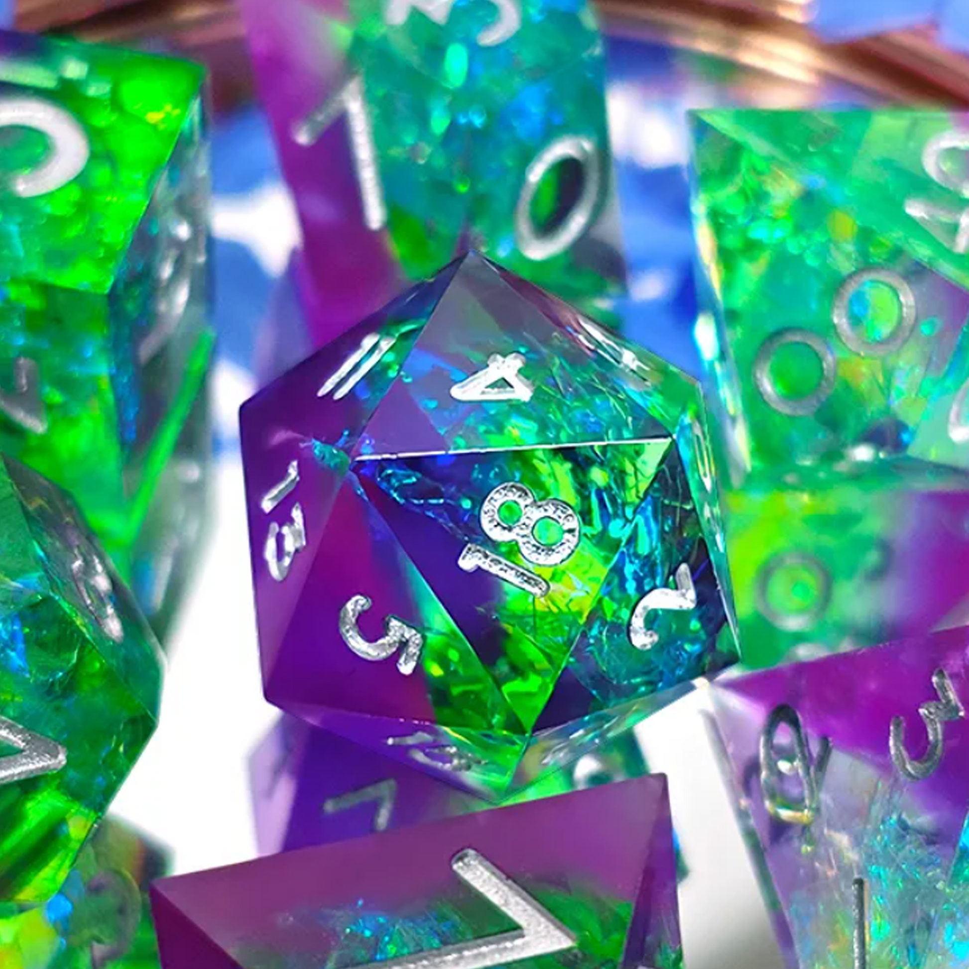 Alien Gemstone - Layered Sharp Edged D20 Close up on a Mirror | Happy Piranha