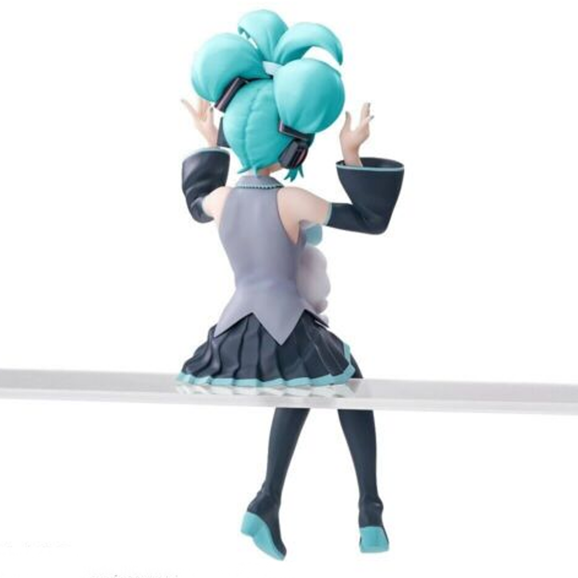 Hatsune Miku x Cinnamon Roll - Sega x Sanrio Noodle Topper Figure (Back) | Happy Piranha