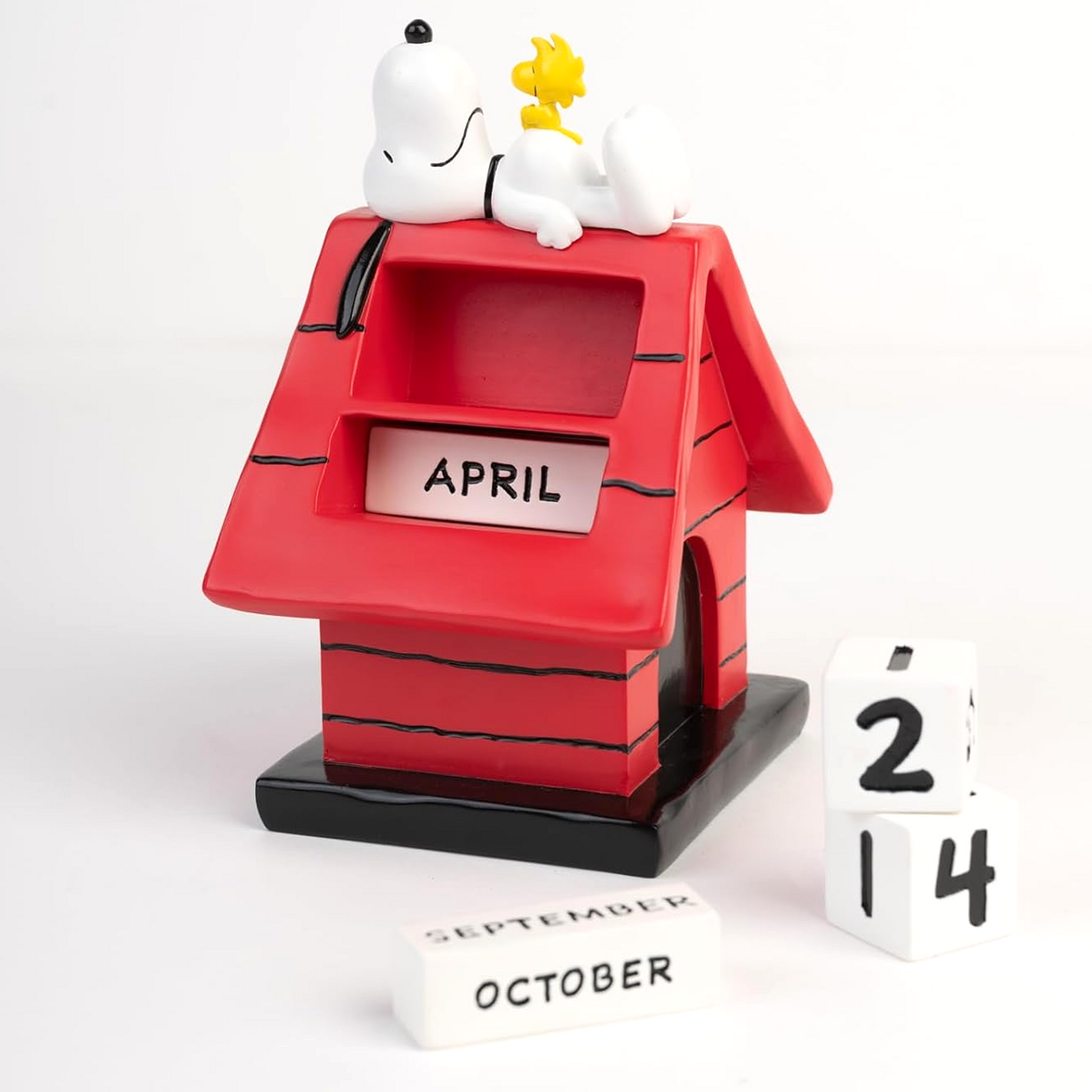 Snoopy & Woodstock Dog House Perpetual Calendar (Components) | Happy Piranha